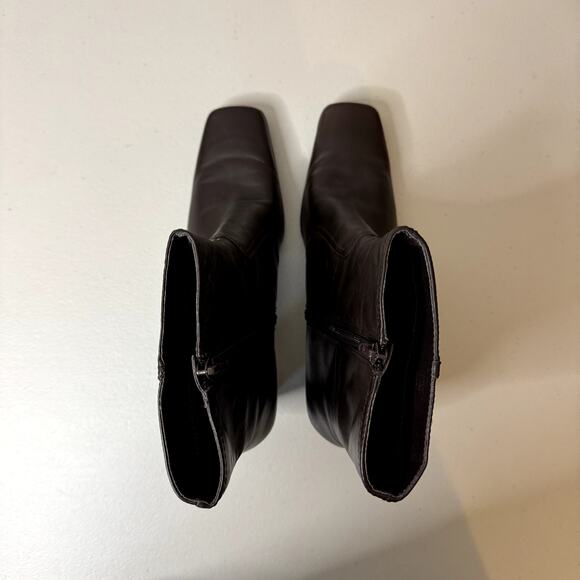 VTG EUC Women's Chocolate Brown Leather Square Toe Boots Size 8.5200 - Picture 5 of 6